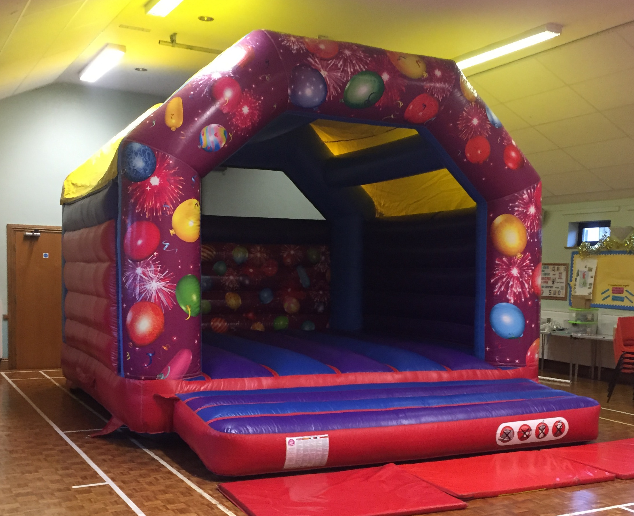 Fanatastic Adult Bouncy Castle